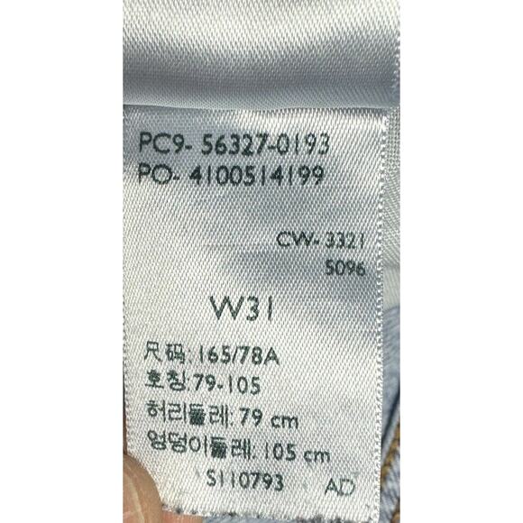 Levis 501 Women’s Button Fly Blue Denim Cut Off Shorts - Size 32 (2" Inseam) - Picture 6 of 7